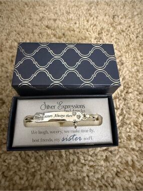 Silver Expressions by LArocks Sisters Always There Bangle Bracelet w/ Box
